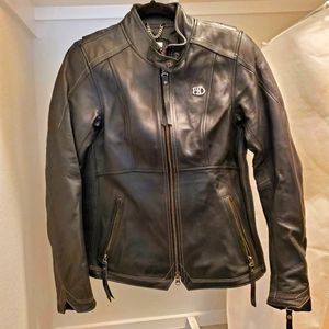 Harley Davidson leather moto jacket women's size M